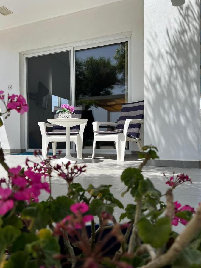Cozy Beach House ペルボニア エクステリア 写真