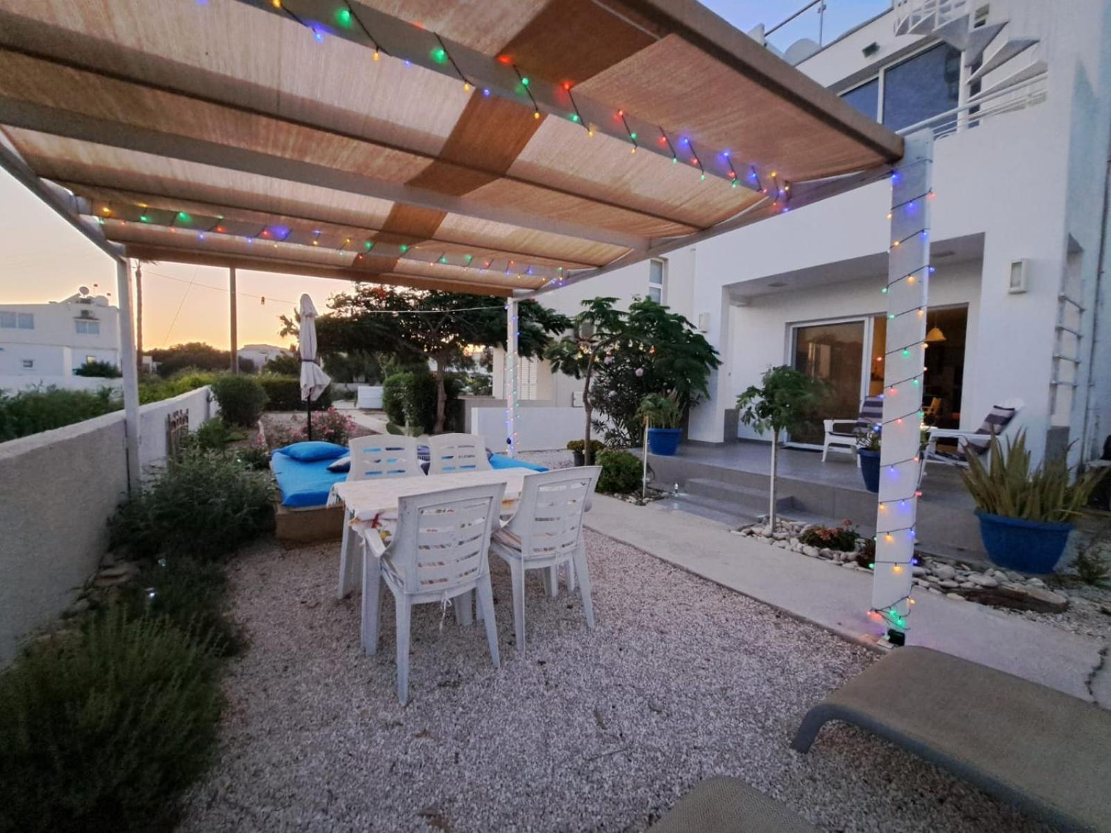 Cozy Beach House ペルボニア エクステリア 写真
